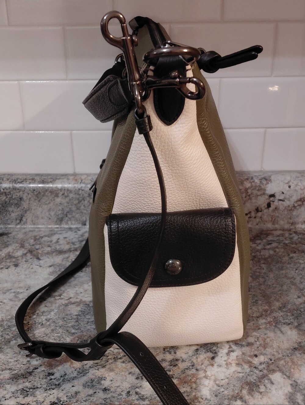 Coach Pennie Olive Cream Leather Shoulder Bag 6154 - Picture 3 of 14